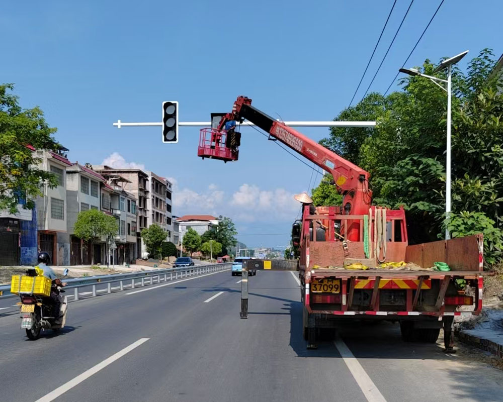 F杆红绿灯信号杆